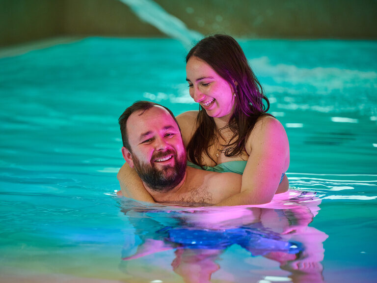 wellness sauna pool