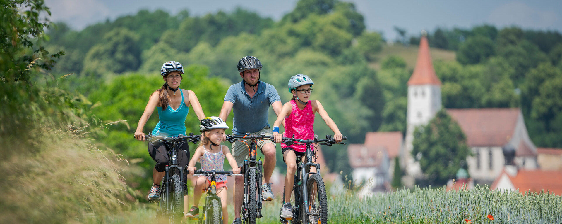 familienurlaub fahrradtour wandern