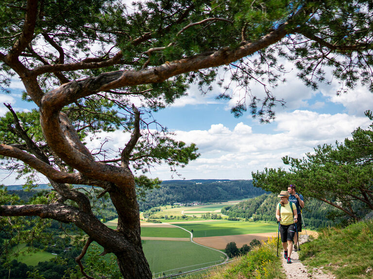 Wandern im Altmühltal, hier bei Arnsberg