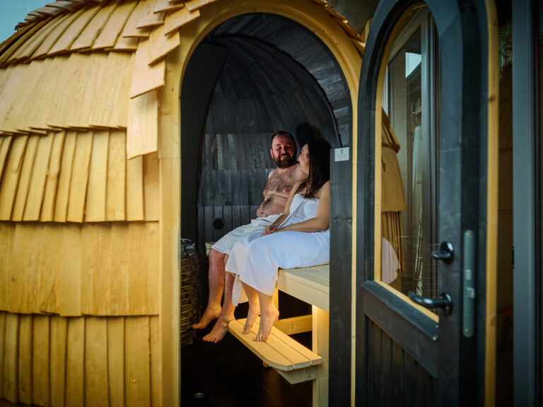 wellness sauna pool aktivurlaub