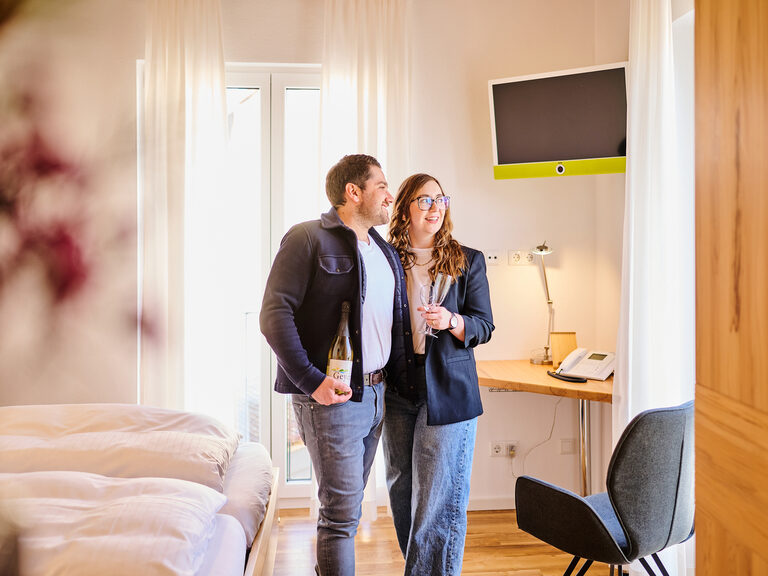 modern hell Doppelzimmer Wellness